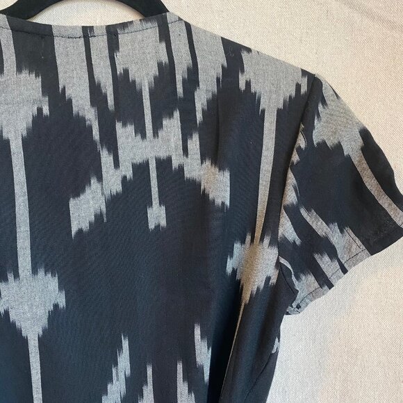 Fair Trade Genuine Ikat Black Cotton Wrap Dress NWT Extra Small Passion Lilie - Picture 3 of 12